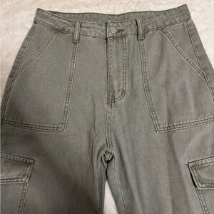 solid green high waisted cargo jeans